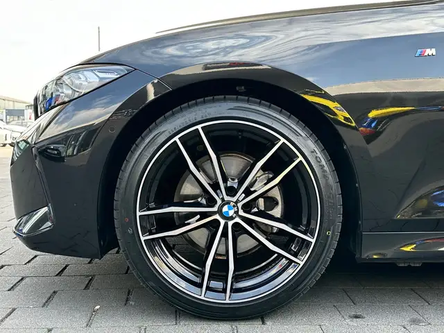 BMW M view 5