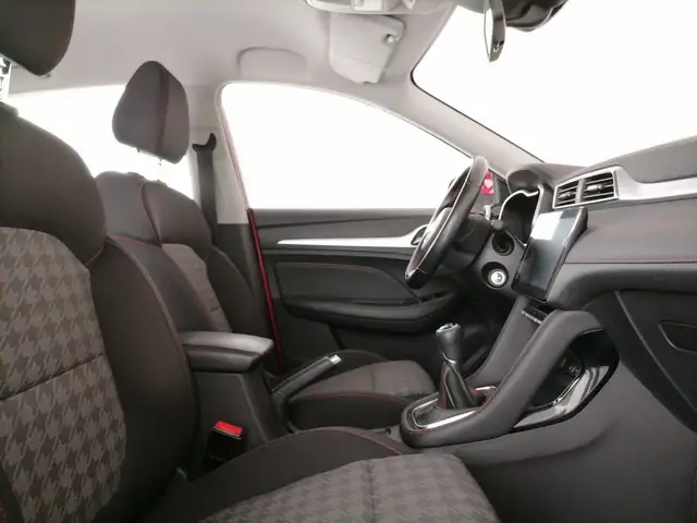 MG ZS view 6
