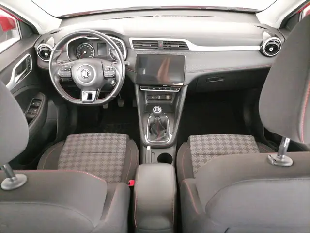 MG ZS view 9