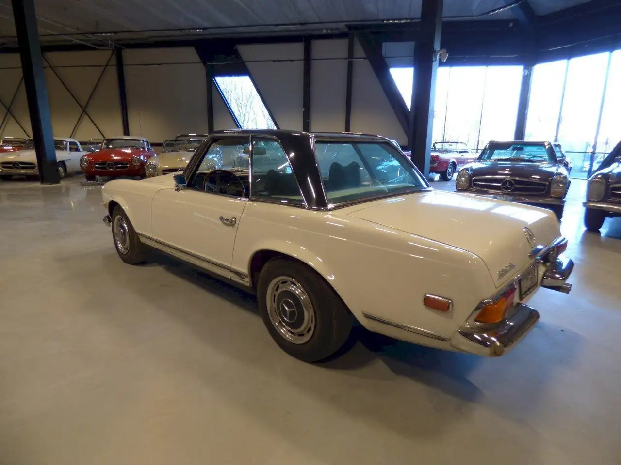 Mercedes-Benz SL 280 W113 Pagode, foto 10