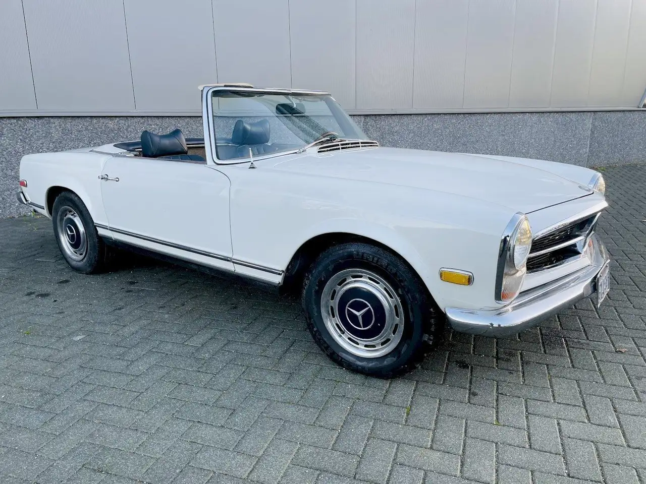Mercedes-Benz SL 280 W113 Pagode, foto 3