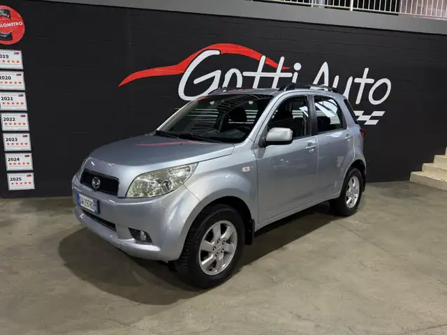Daihatsu Terios view 2