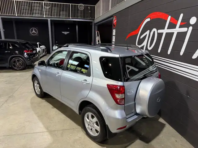 Daihatsu Terios view 7