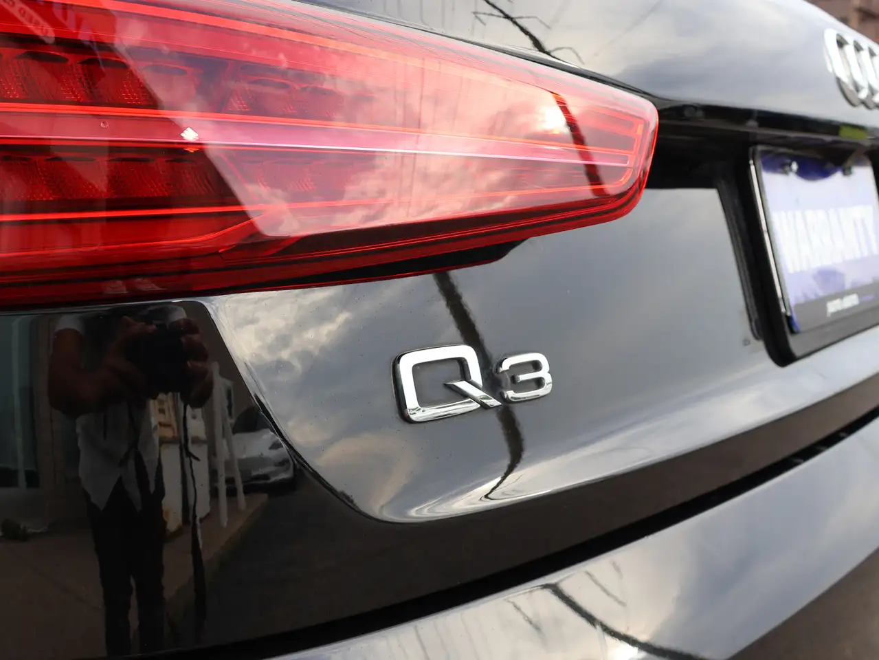 Audi Q3 снимка Audi Q3