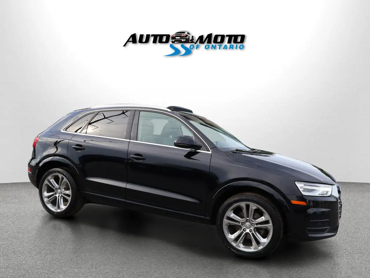 Audi Q3 снимка Audi Q3