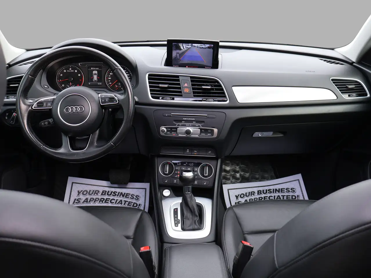 Audi Q3 снимка Audi Q3