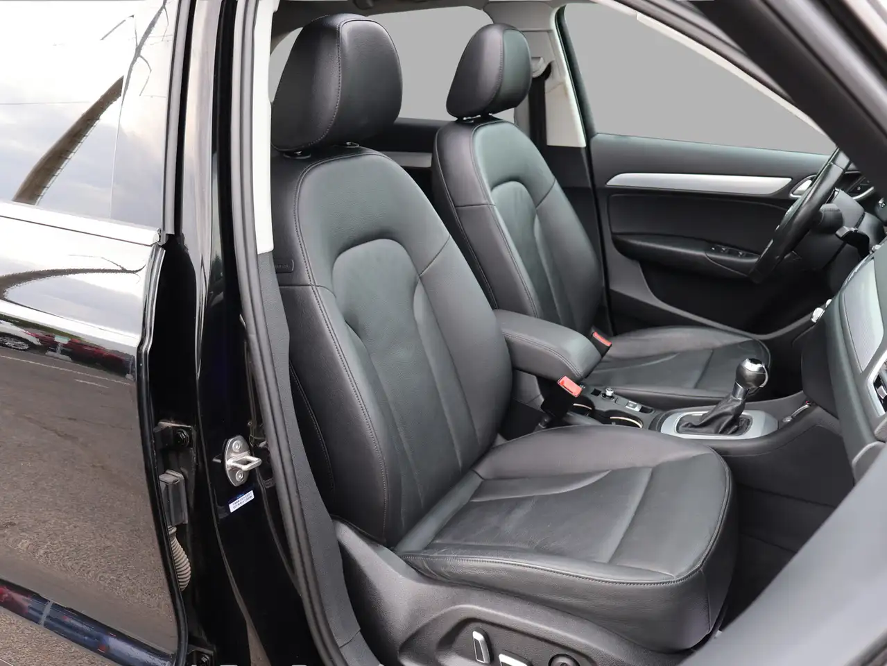 Audi Q3 снимка Audi Q3