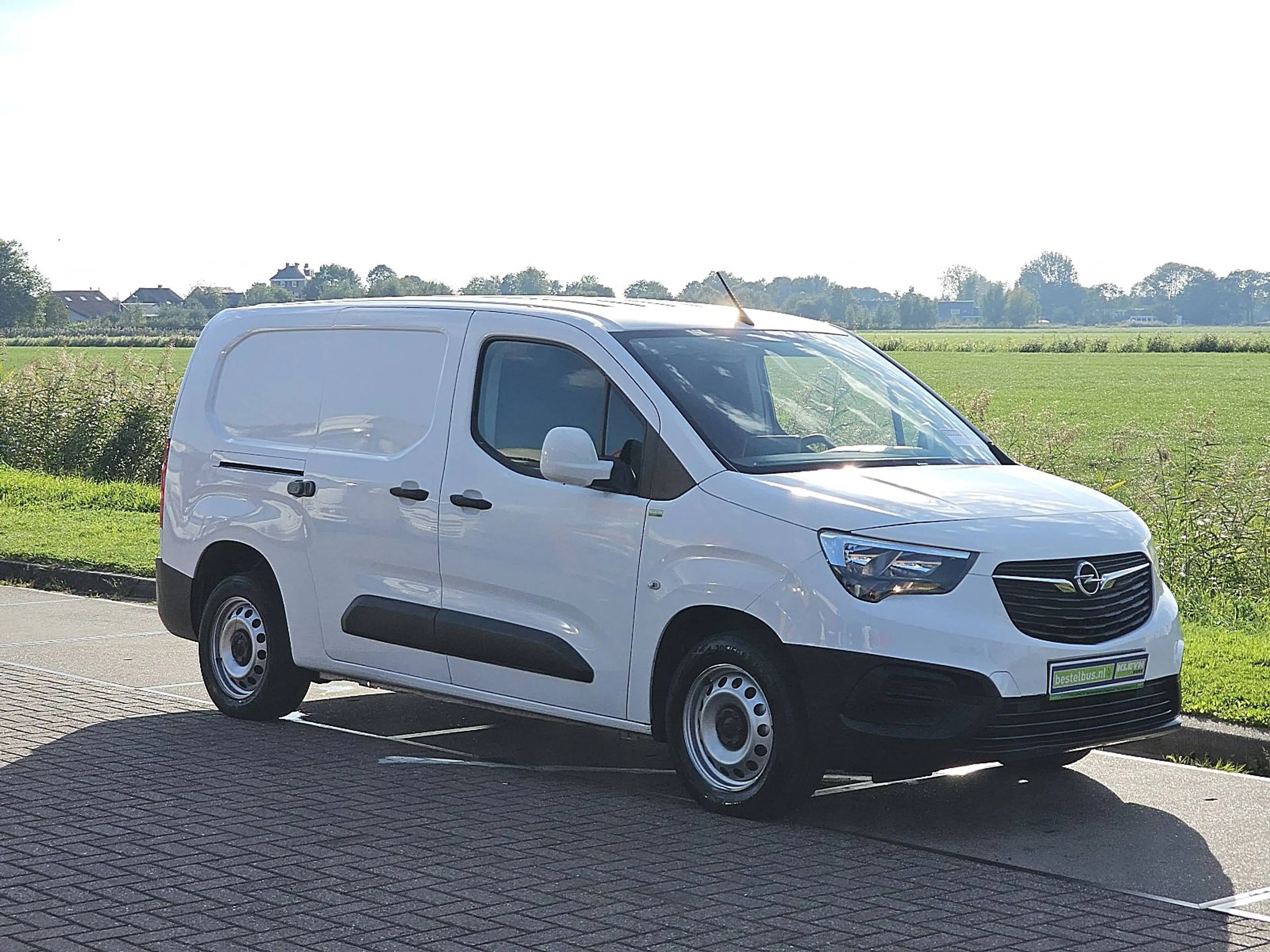Opel Combo 1.5 D 75KW EDIYION — photo 5