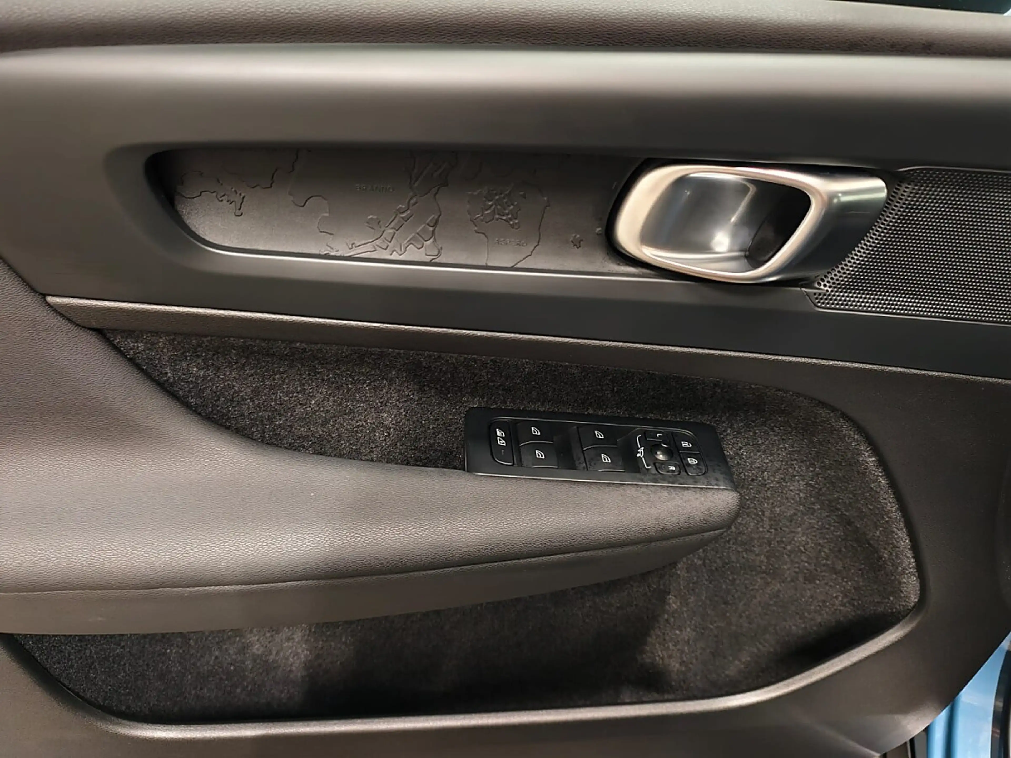 Volvo C40 Recharge EV Elektro, Pano, el. AHV, LED — photo 14