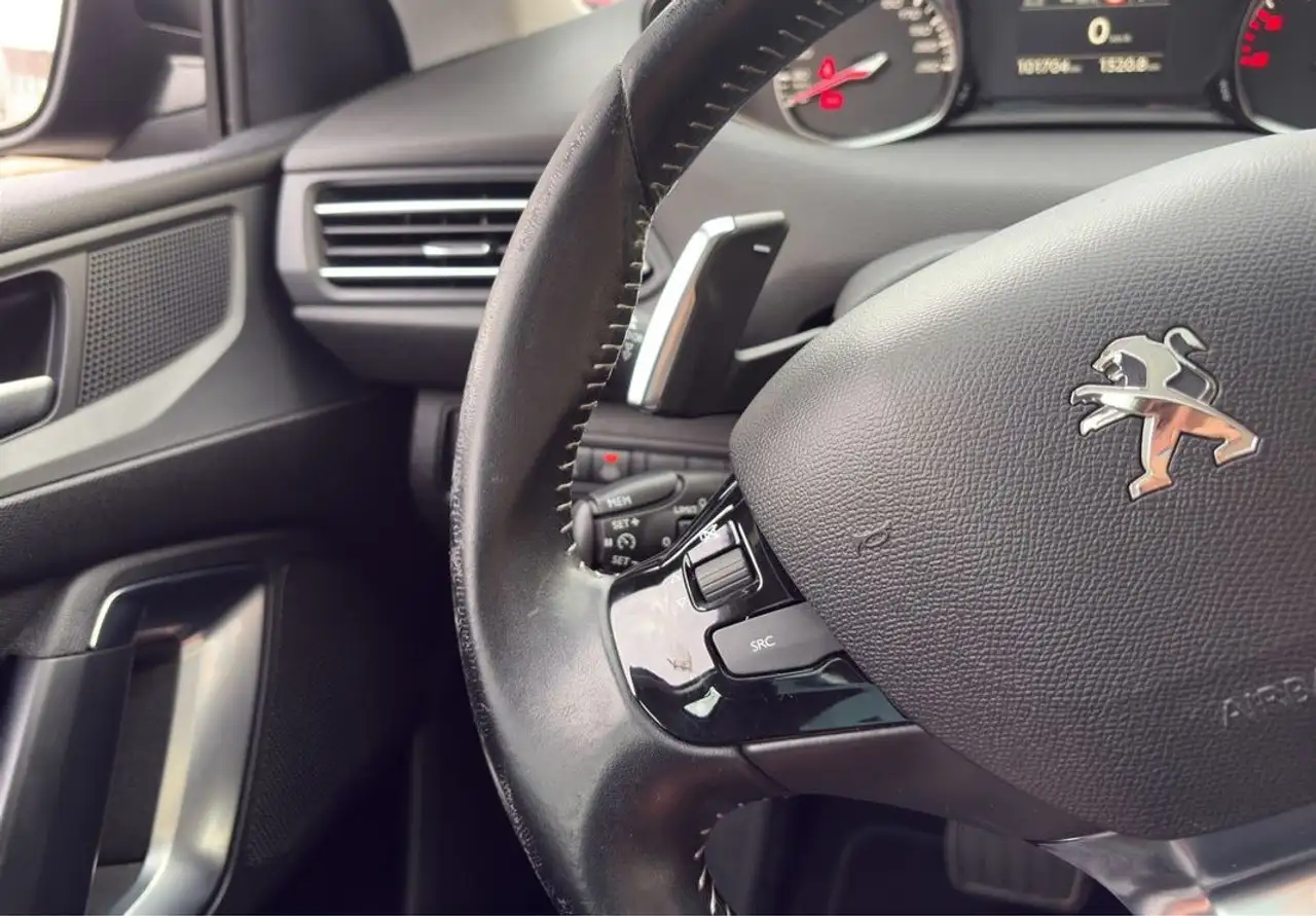 Peugeot 308 308 SW — photo 14
