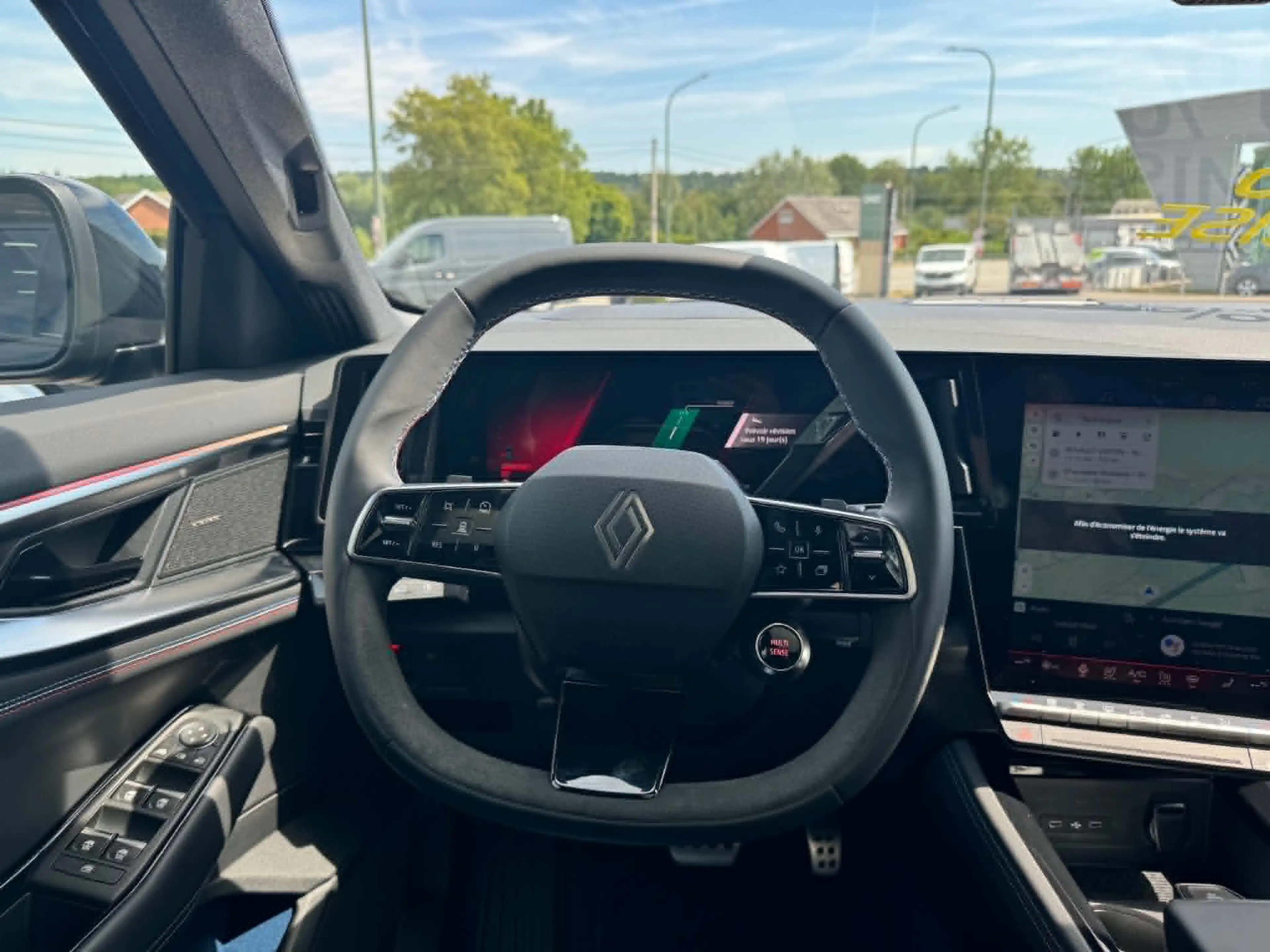 Renault Rafale Atelier Alpine hyper hybrid E-Tech 4x4 300 — photo 8