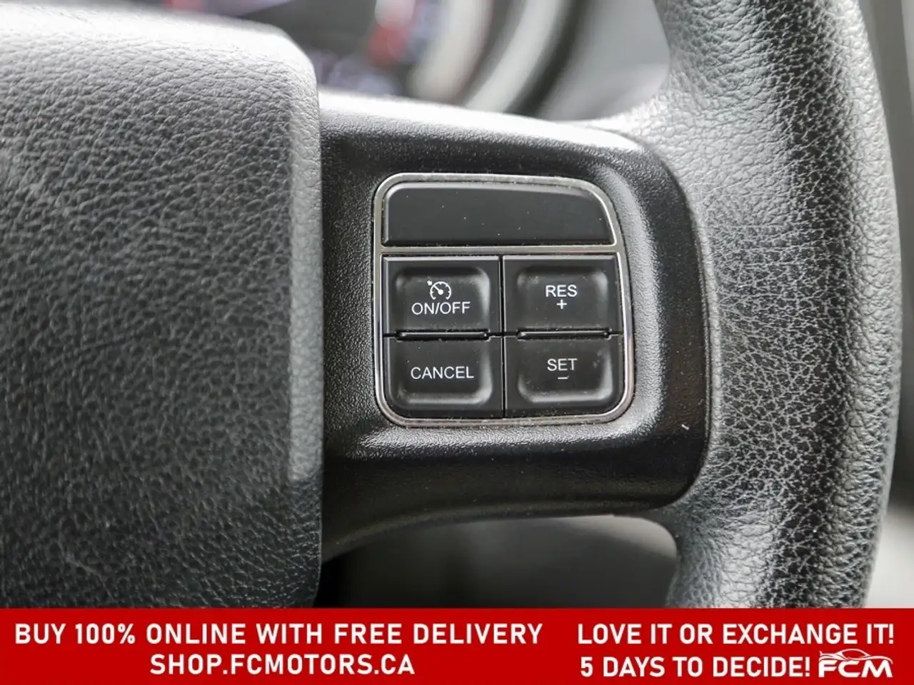 Dodge Journey снимка Dodge Journey