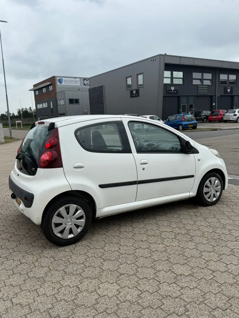 Peugeot 107 1.0 Active | Airco | Elek ramen | Led verlichting Wit - 2