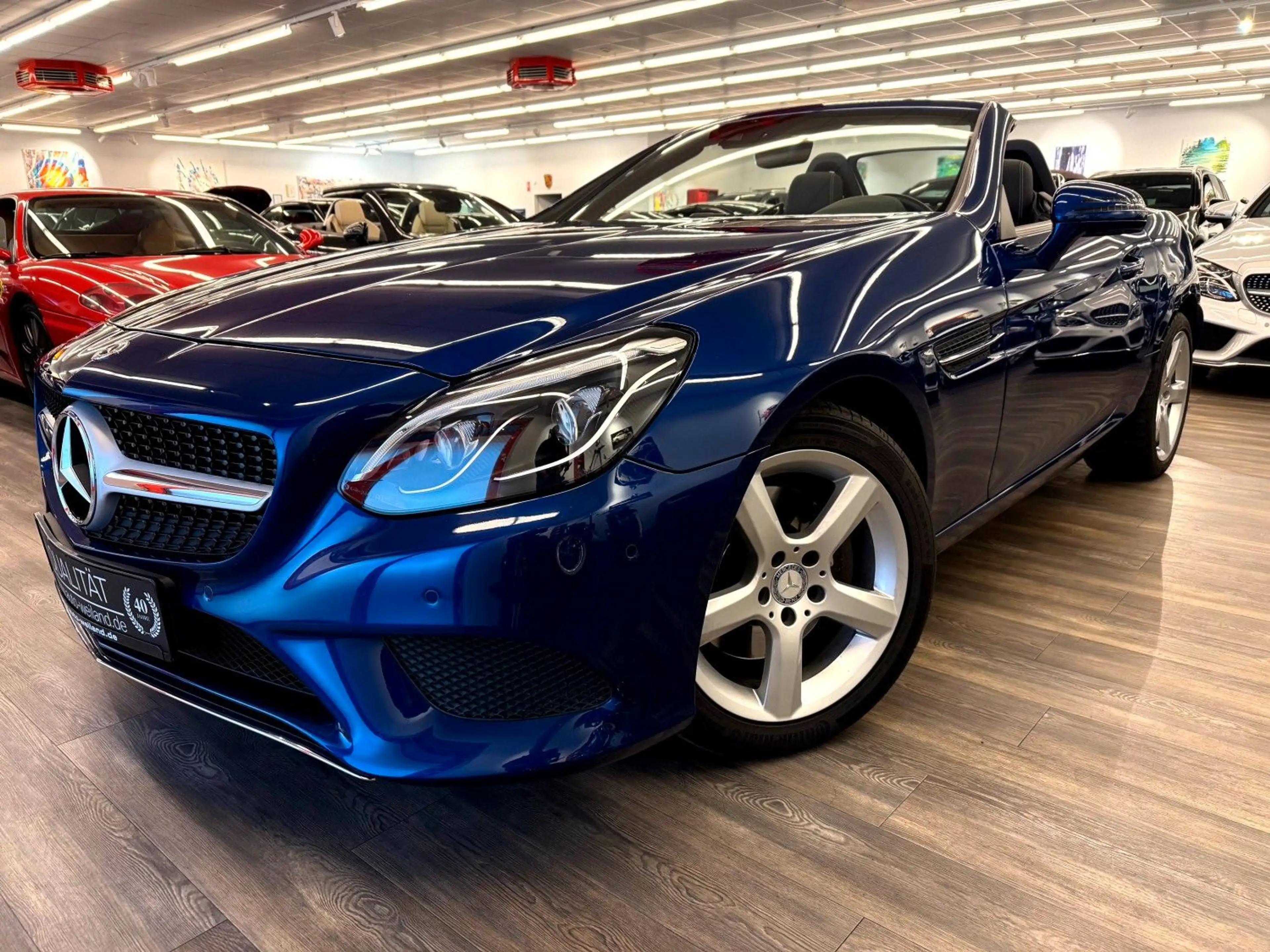 Mercedes-Benz SLC 200 Roadster Leder Klima Autom LED Airscarf — photo 7