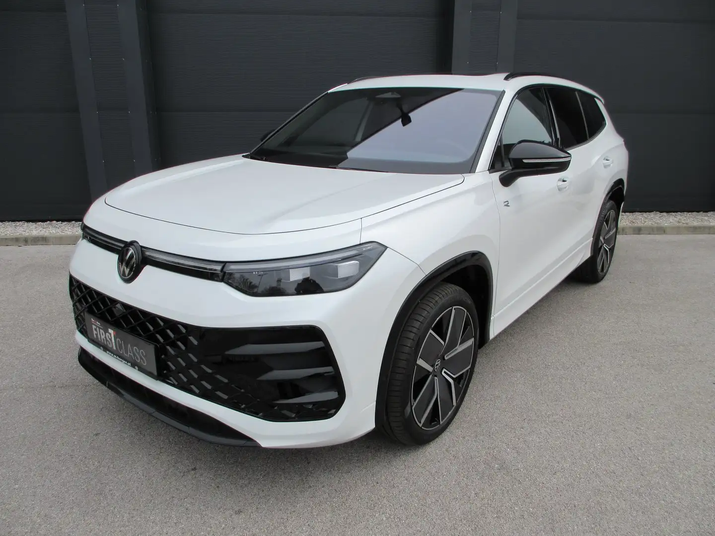 Volkswagen Tayron Sport TDI 4MOTION DSG Weiß - 2