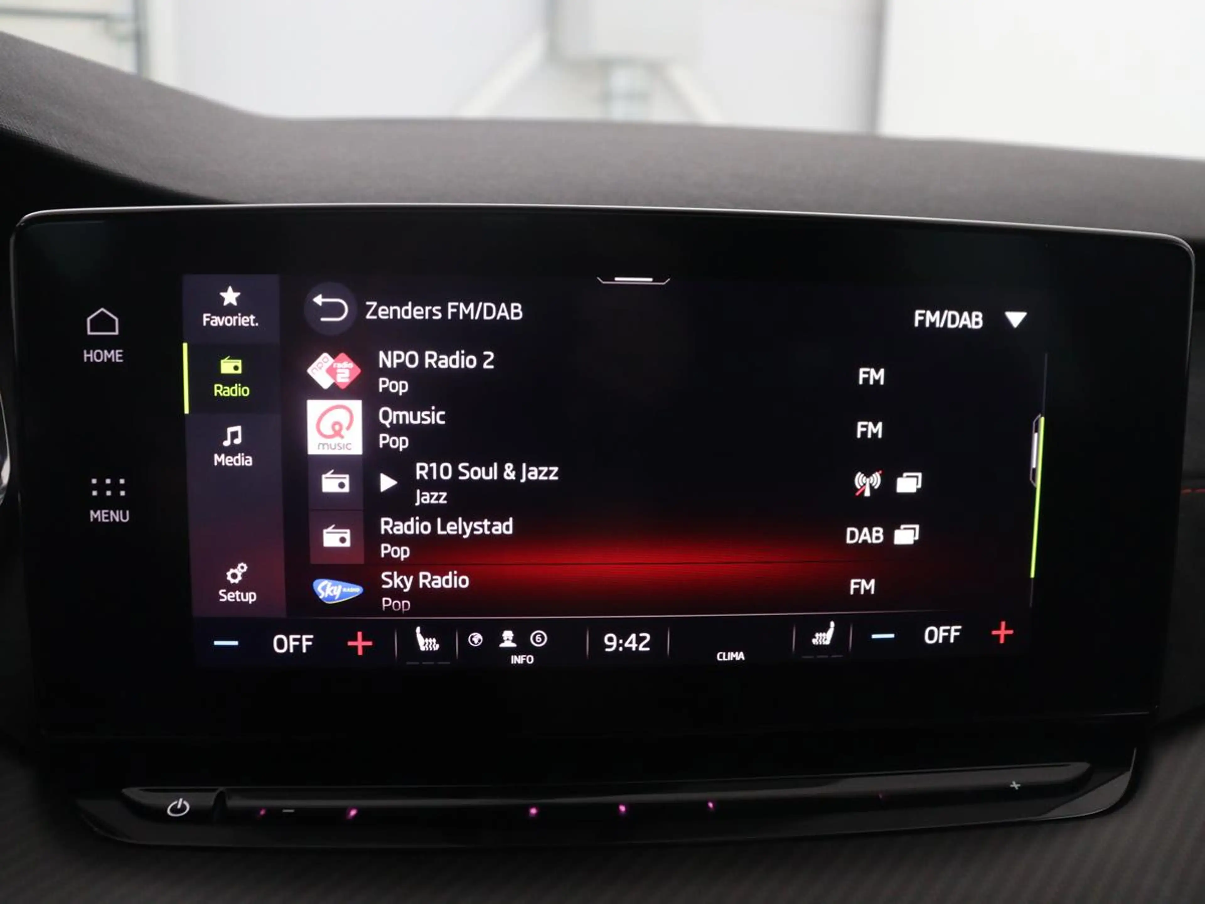 Skoda Octavia Combi 1.4 TSI RS iV PHEV Business | SOH 87,5% | Pa — photo 32