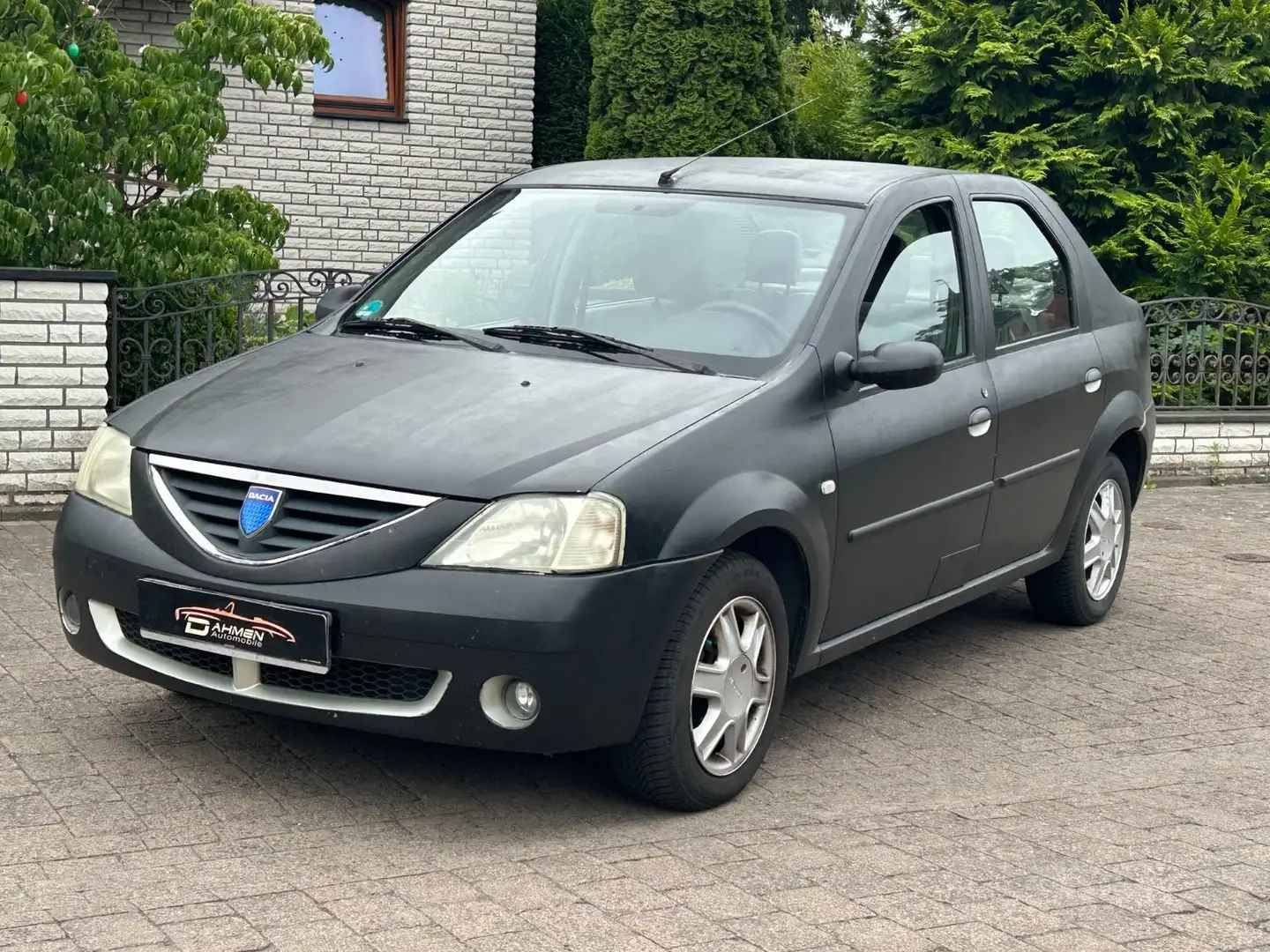 Dacia Logan Prestige 1.6 Edition*Sparsam*1.Hand*5Türer - 2