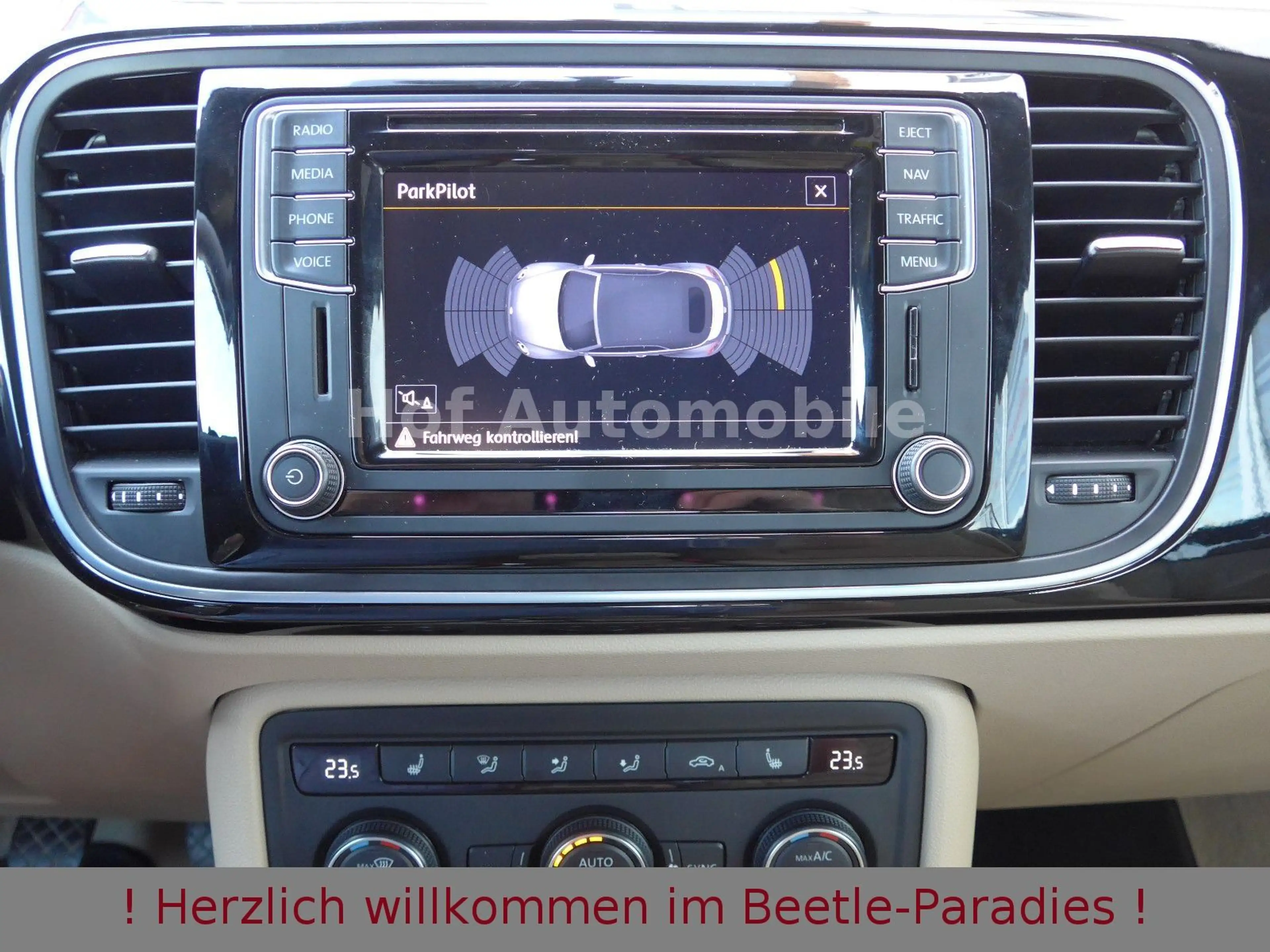 Volkswagen Beetle 1.4TSI Leder Xenon Navi AppCon. DISC SHZ — photo 12