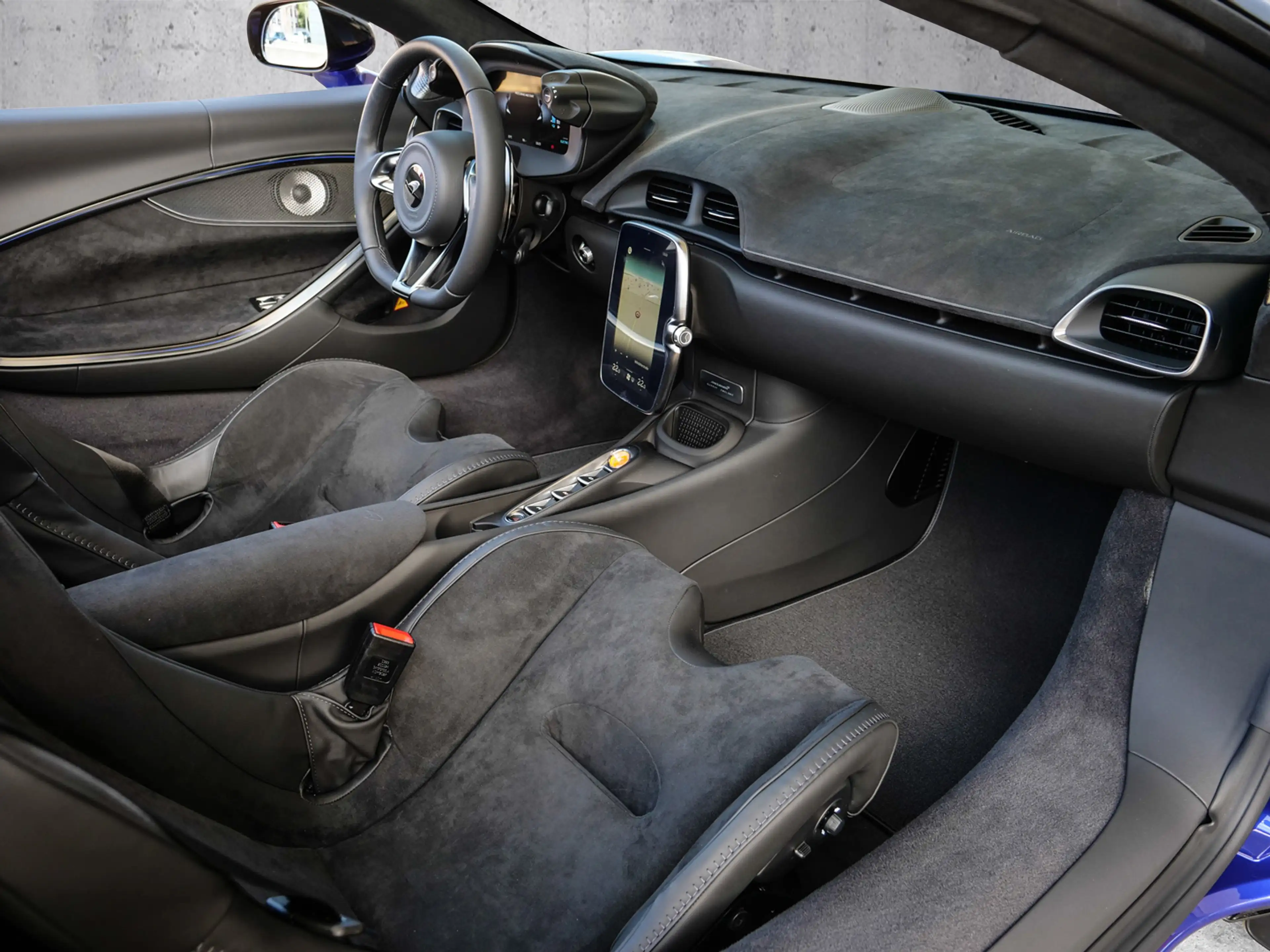 McLaren Artura Spider Performance, Black Pack, Sport Exh. — photo 14