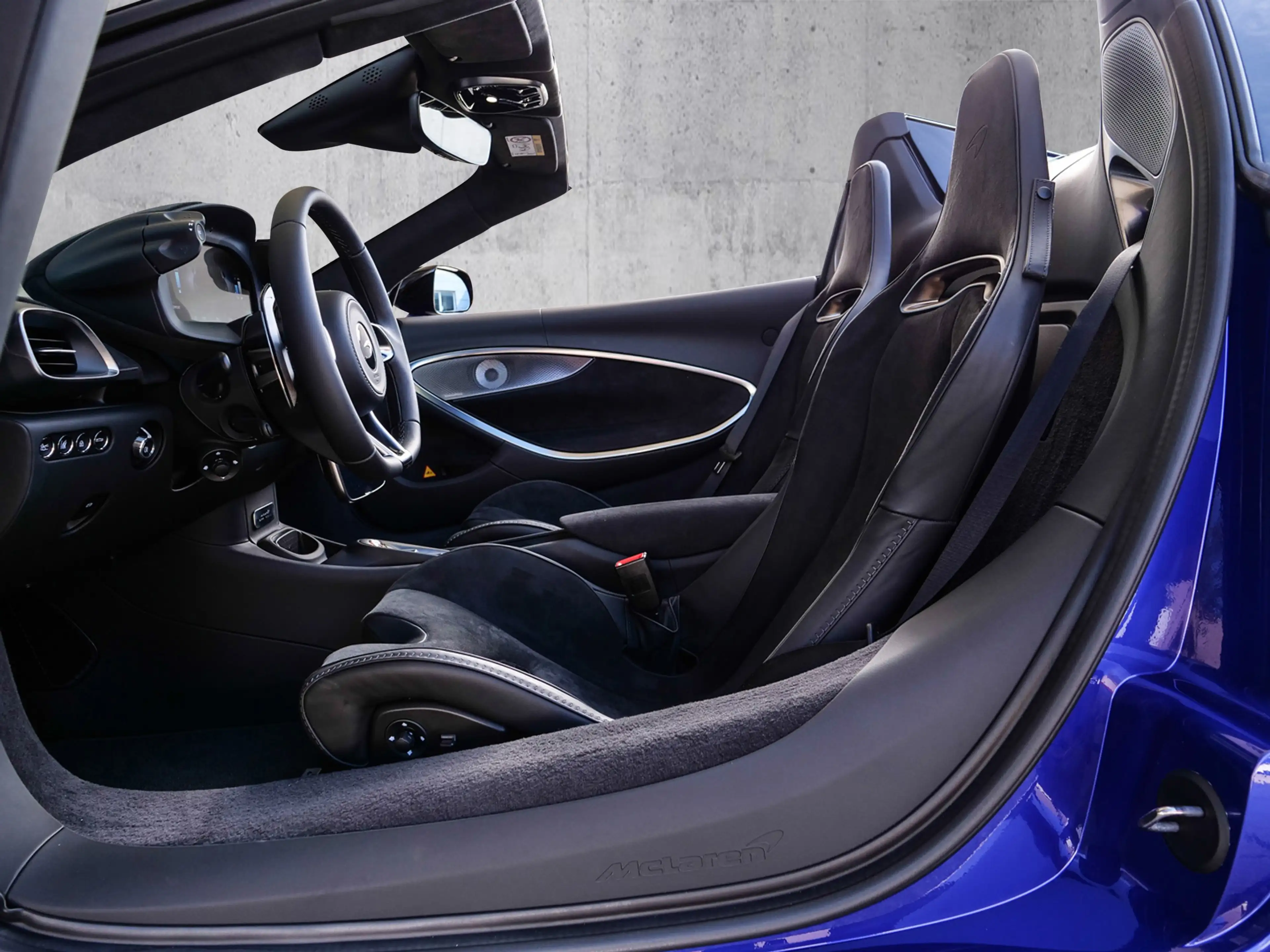 McLaren Artura Spider Performance, Black Pack, Sport Exh. — photo 8