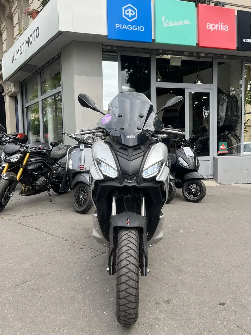 Aprilia SR 125 Gri - 2