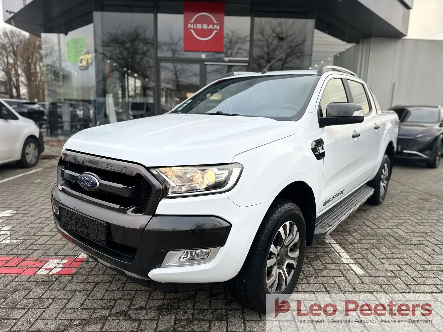 Ford Ranger DC TDCi Wildtrak Blanc - 1