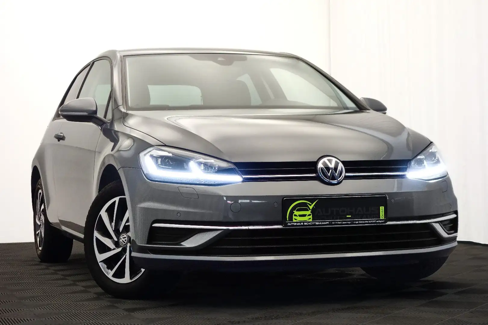 Volkswagen Golf VII Lim. SOUND DSG NAVI+LED+MIRROR LINK Gris - 1