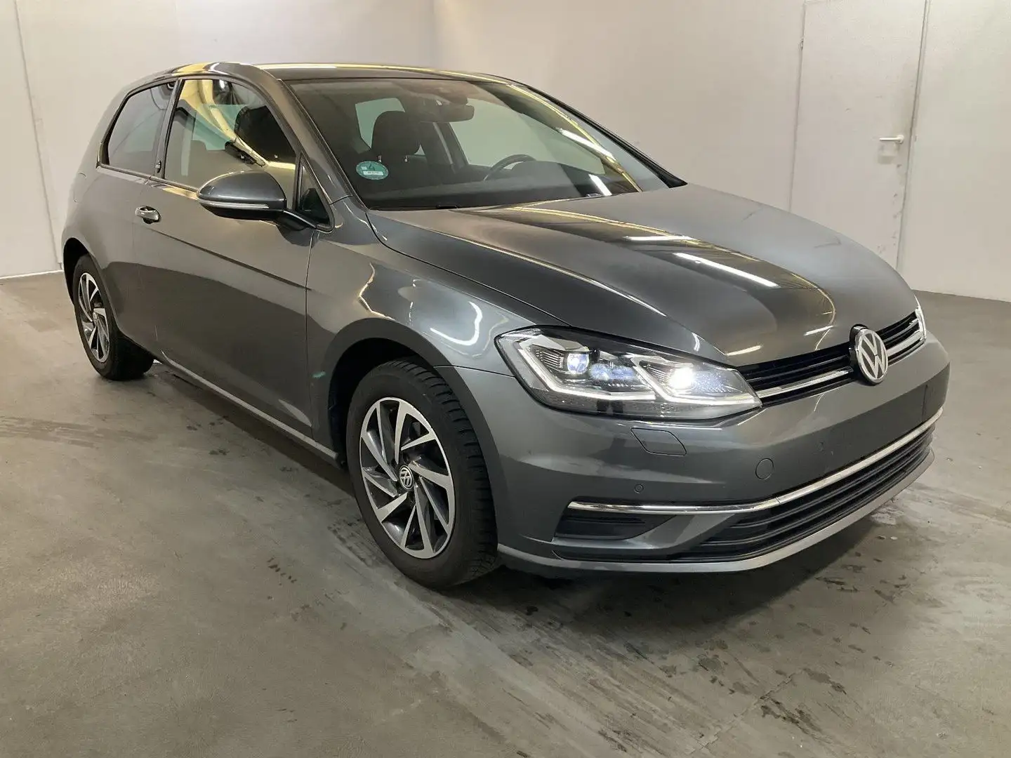 Volkswagen Golf VII Lim. SOUND DSG NAVI+LED+MIRROR LINK Gris - 1