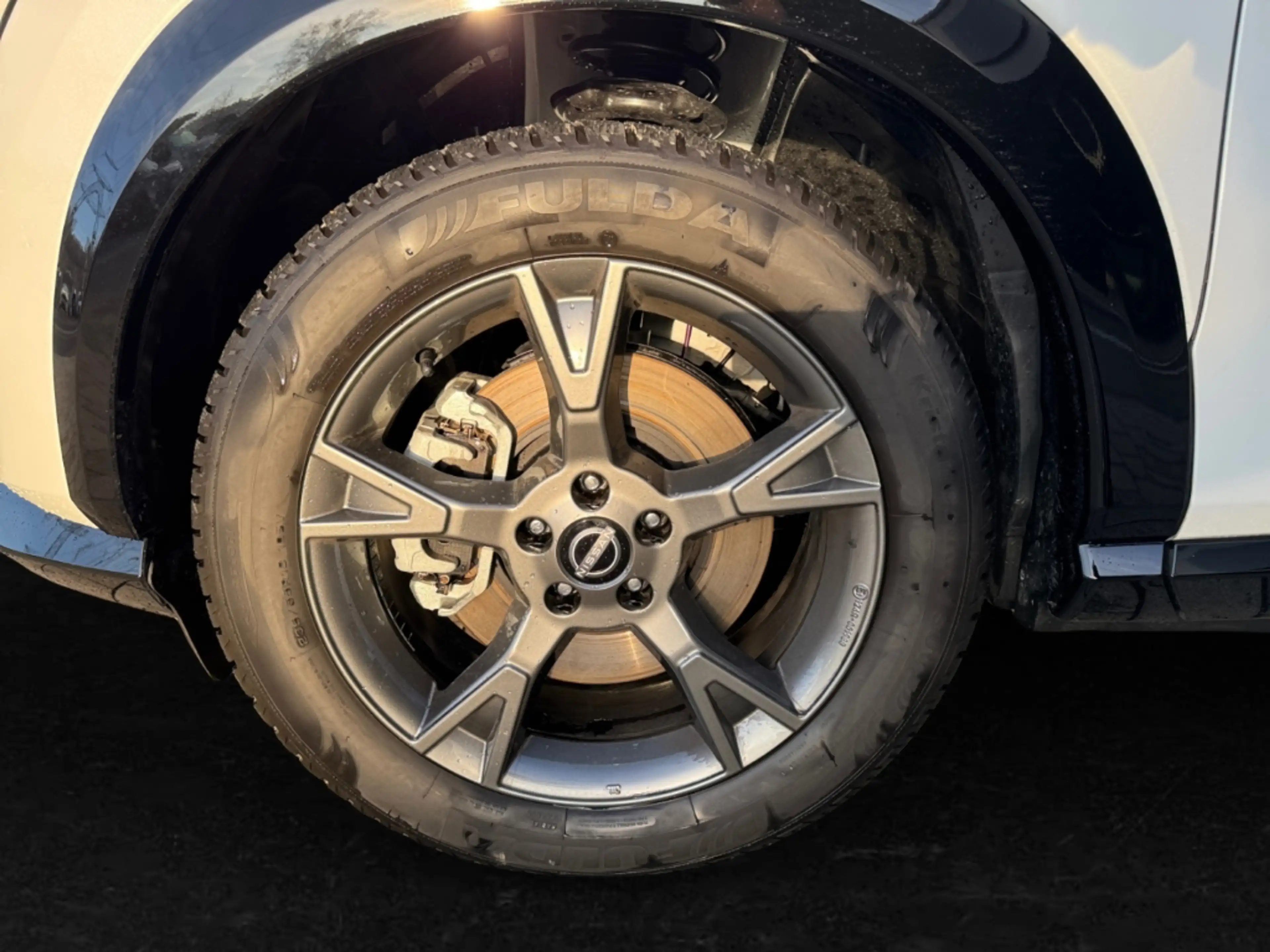Nissan Ariya 63 kWh 22kW CCS Wärmepumpe Alcantara Kamera SHZ Na — photo 8