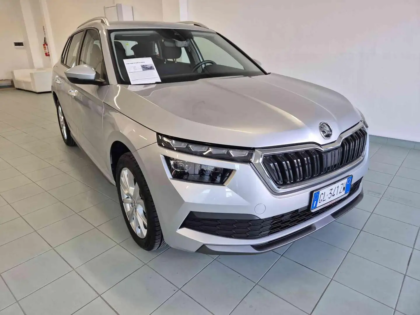 Skoda Kamiq 1.0 TSI 110 CV Ambition Argent - 2