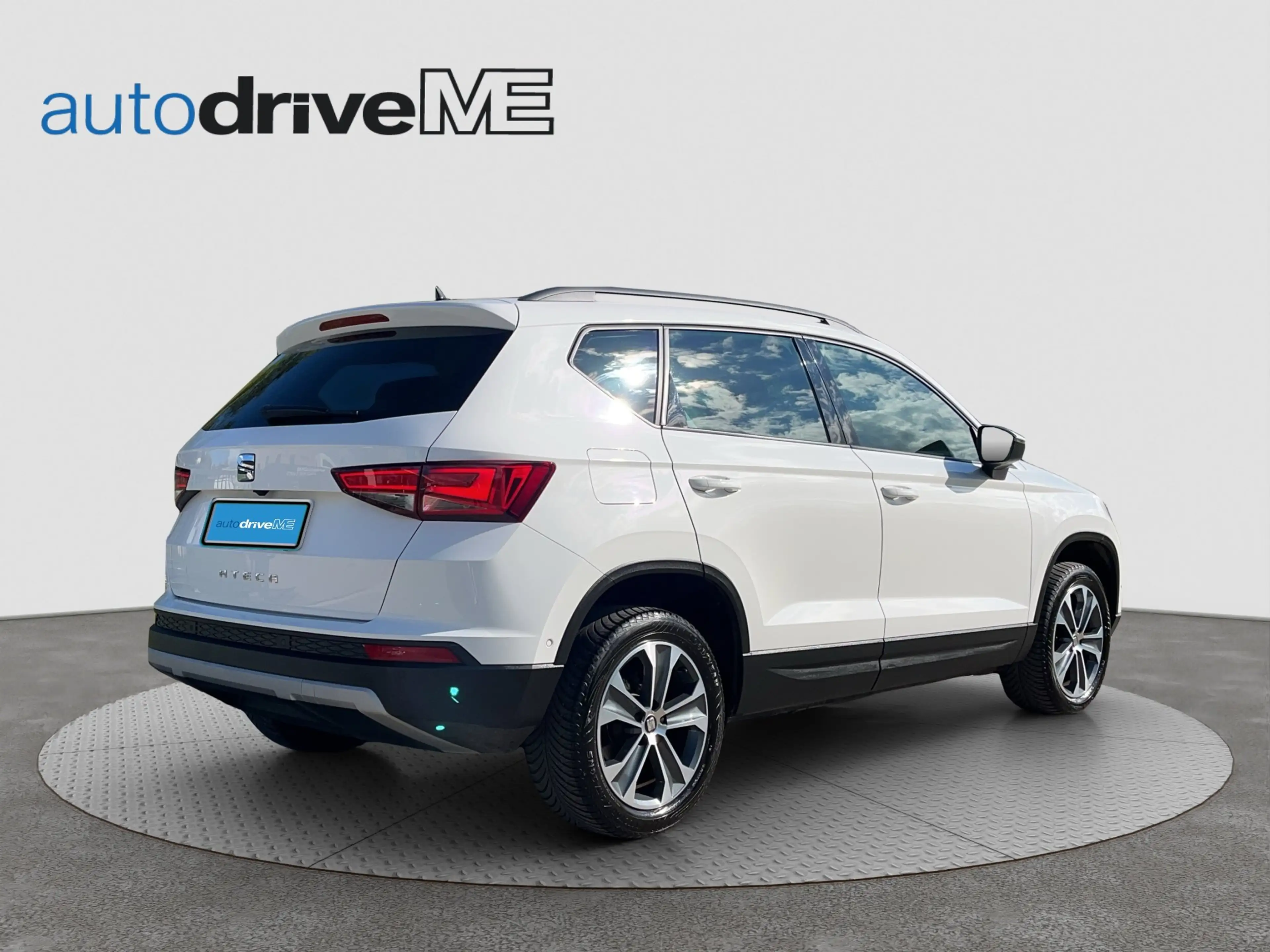 SEAT Ateca 1.0 TSI Style KAM Kam. SHZ Winterp. AHK LM — photo 6
