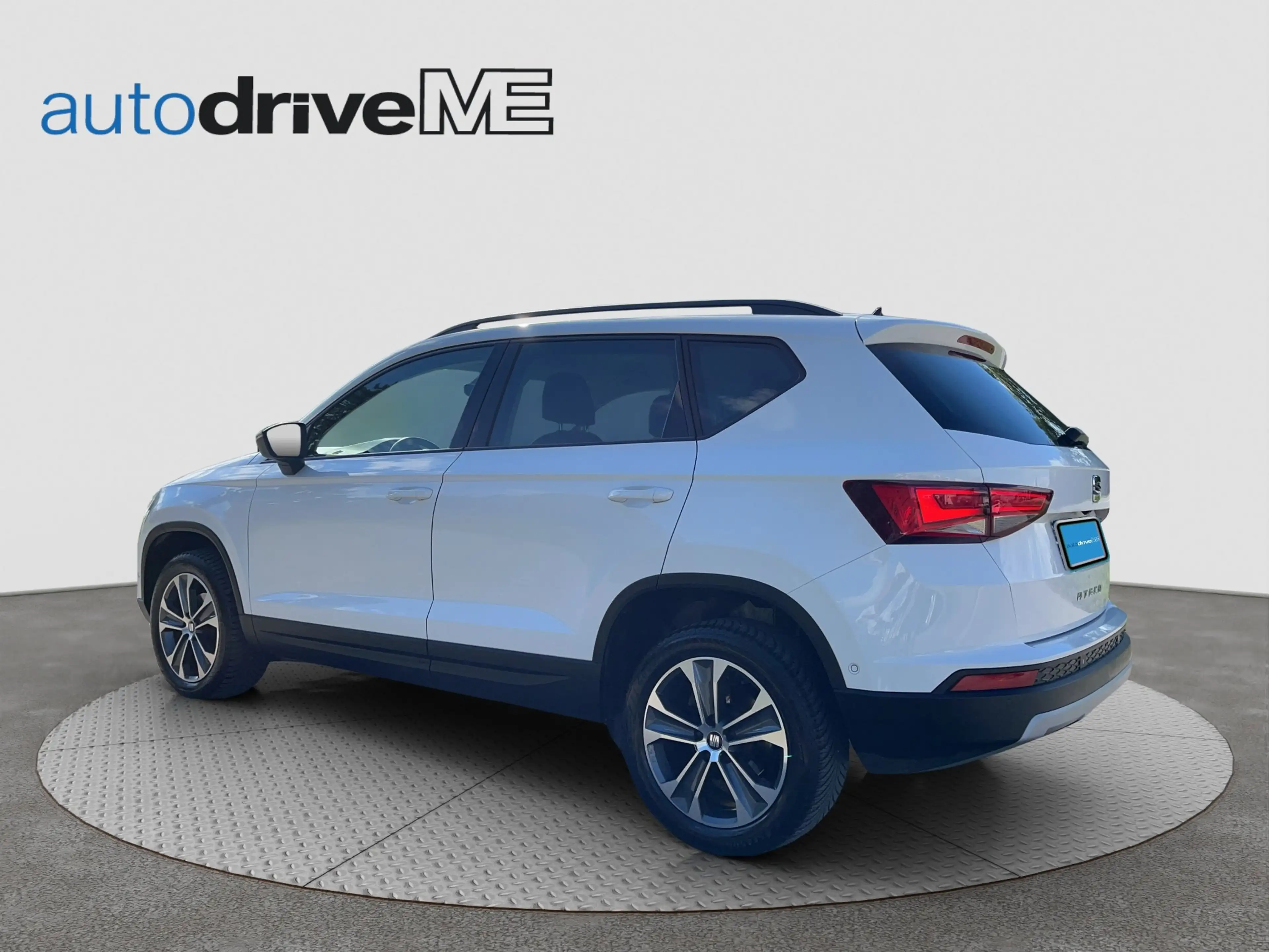 SEAT Ateca 1.0 TSI Style KAM Kam. SHZ Winterp. AHK LM — photo 4