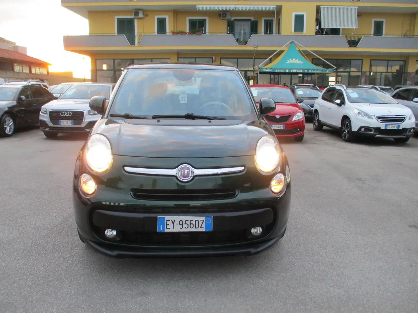 Fiat 500L 1.3 M-JET 85CV E5 LOUNGE NAVIG/TETTO PANORAMICO Vert - 2