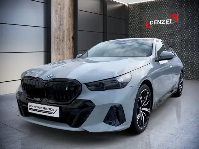 BMW i5 xDrive40 Limousine Ansicht 2