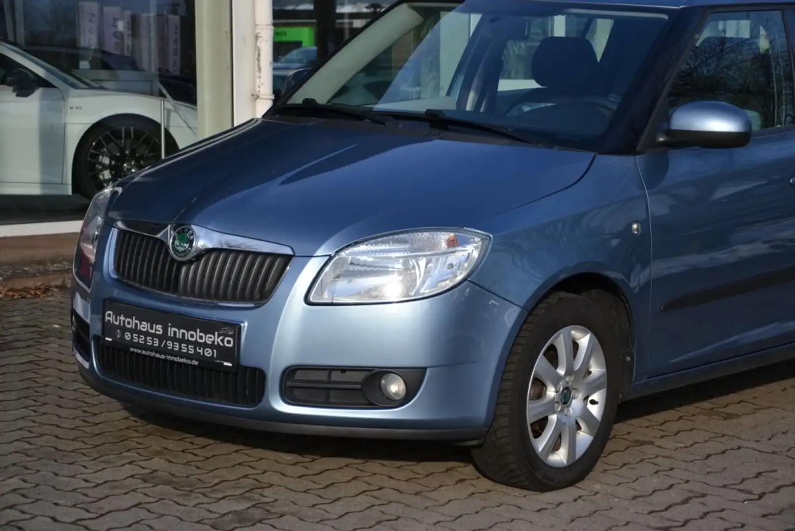 Skoda Fabia 1.2 HTP Ambiente*Klima*ABS - 1