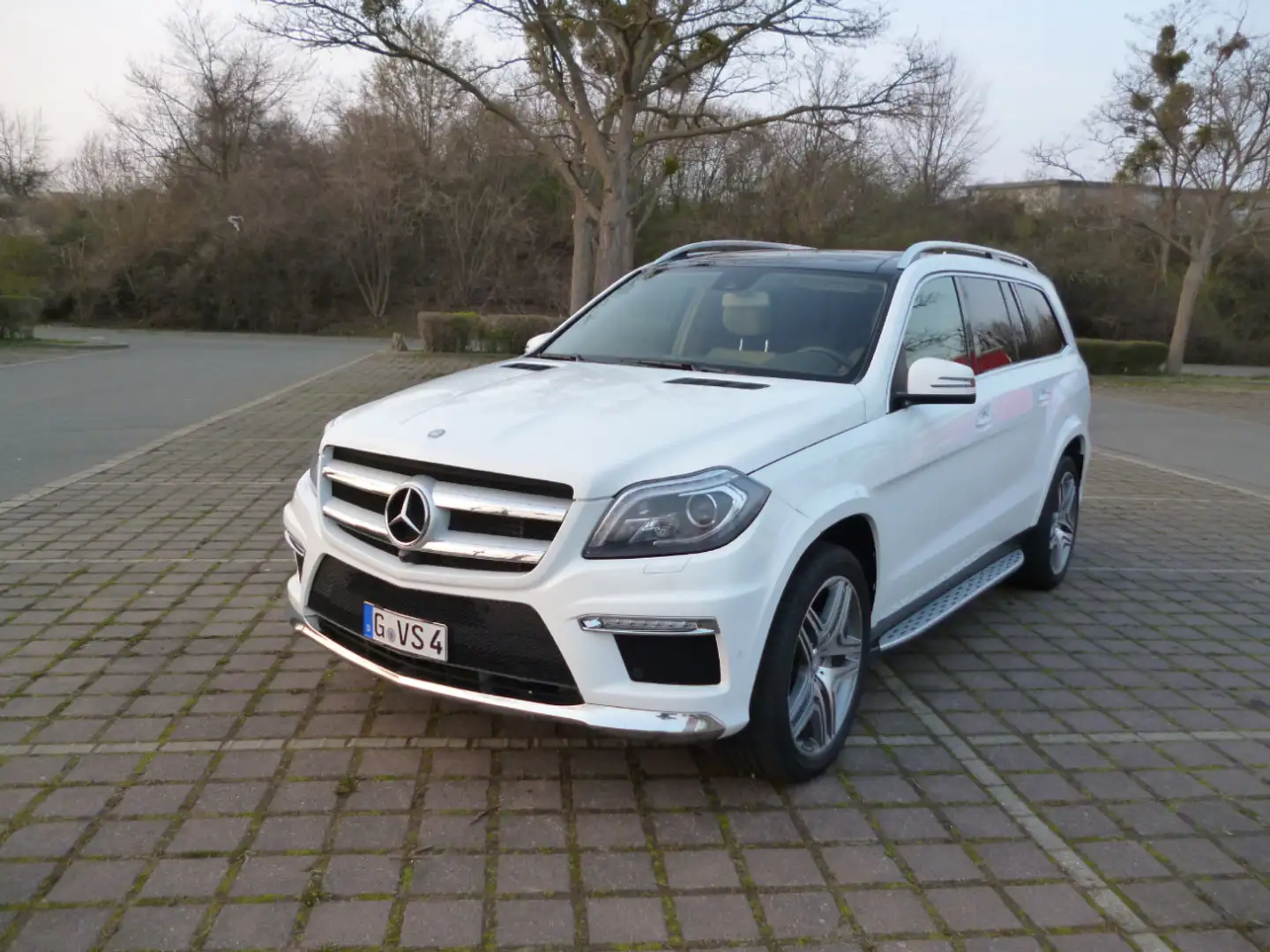 Mercedes-Benz GL 350 AMG BlueTEC 4Matic 7G-TRONIC Alb - 1