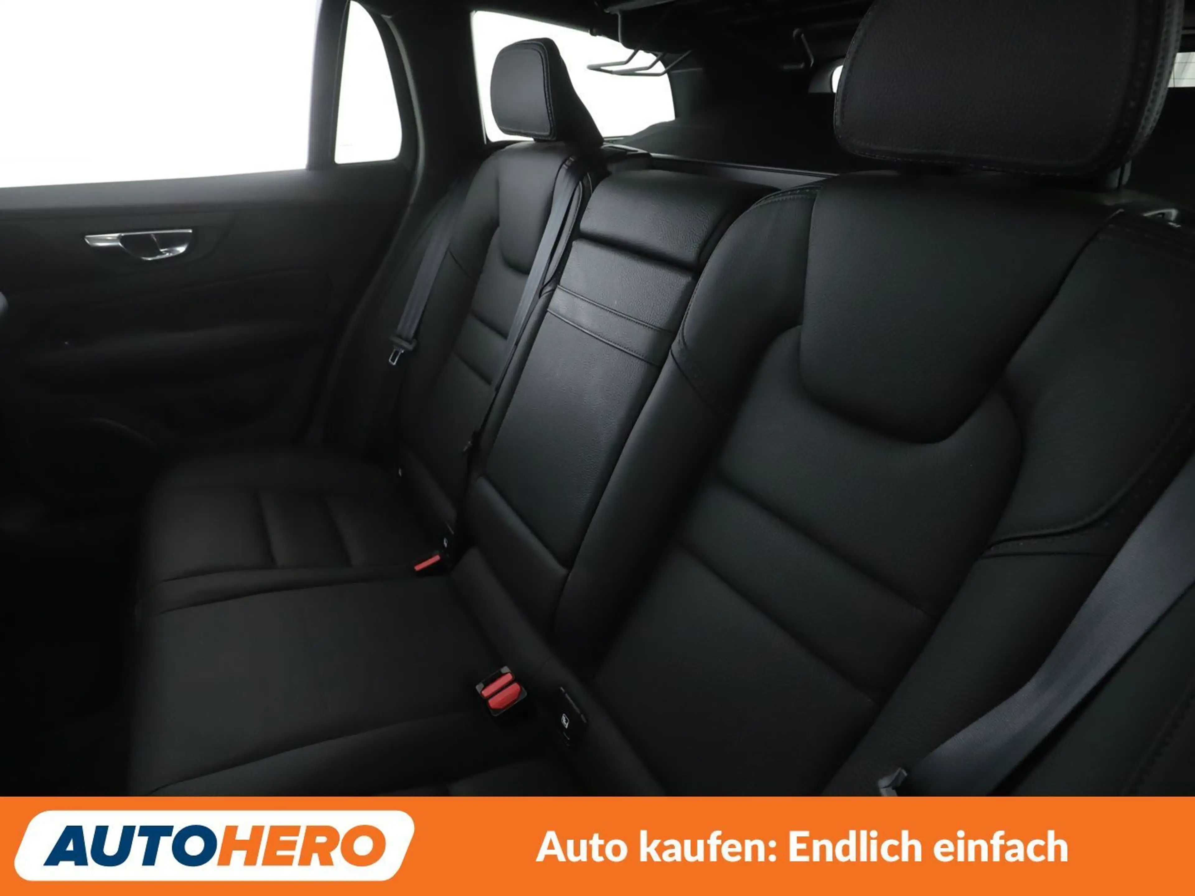 Volvo V60 Cross Country 2.0 T5 Pro AWD Aut..*NAVI*PDC*TEMPO*SHZ* — photo 14