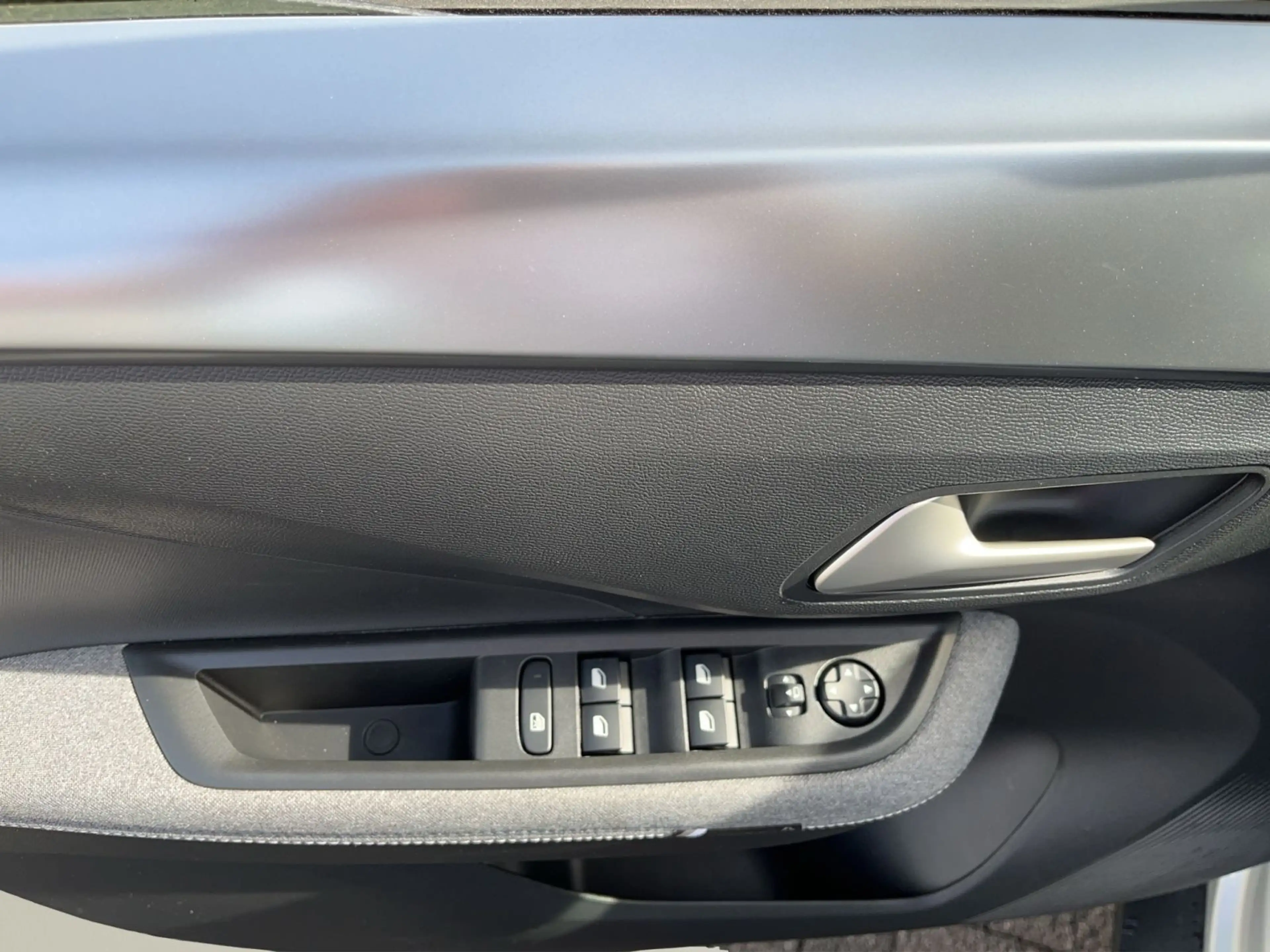 Opel Frontera Ultimate, Hybrid 81kW (110PS), Allwette — photo 12