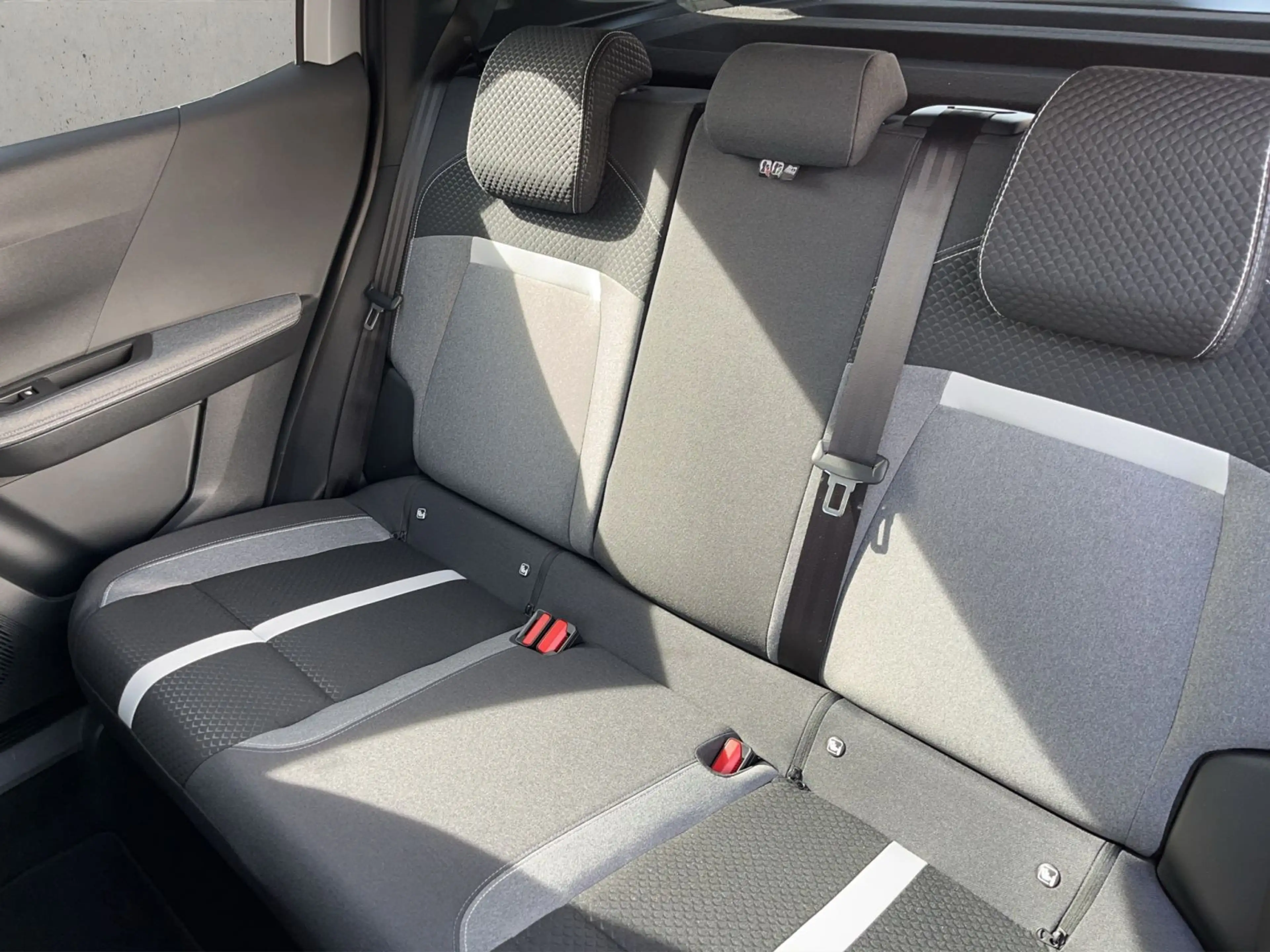 Opel Frontera Ultimate, Hybrid 81kW (110PS), Allwette — photo 13