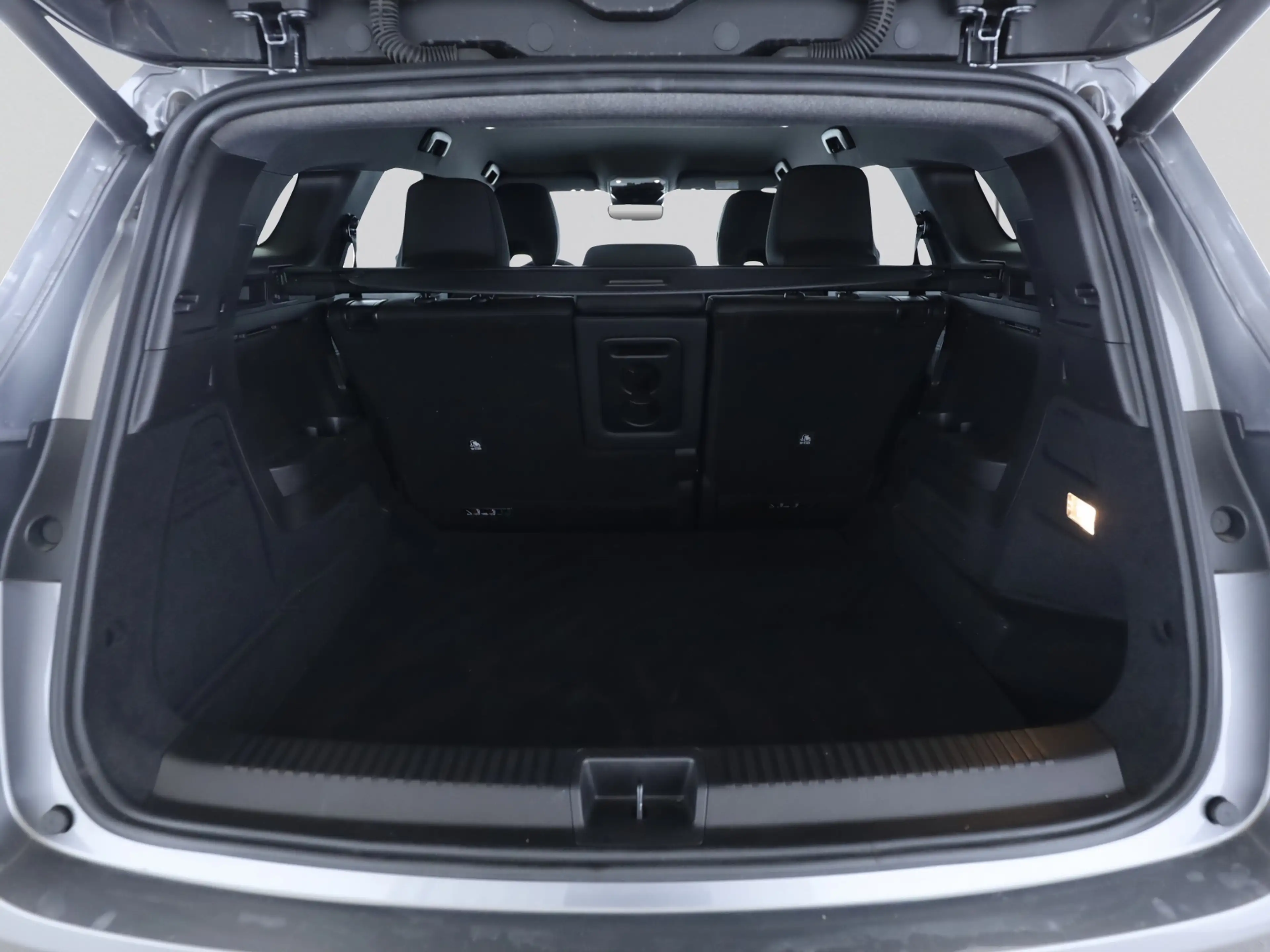 Renault Espace Iconic E-Tech Full Hybrid 200*NAVI**SHZ* — photo 12