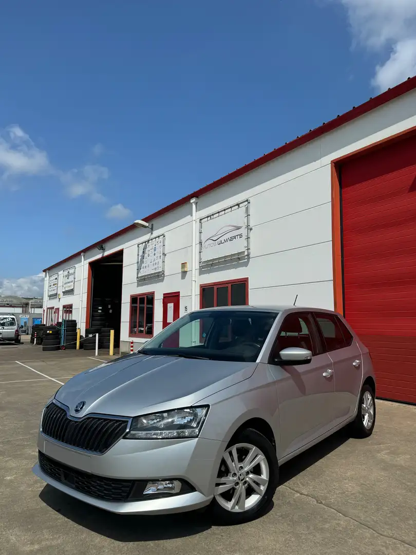 Skoda Fabia ambition 1.0i 61000km led/applcrpy/frontasst/pdc Argent - 1