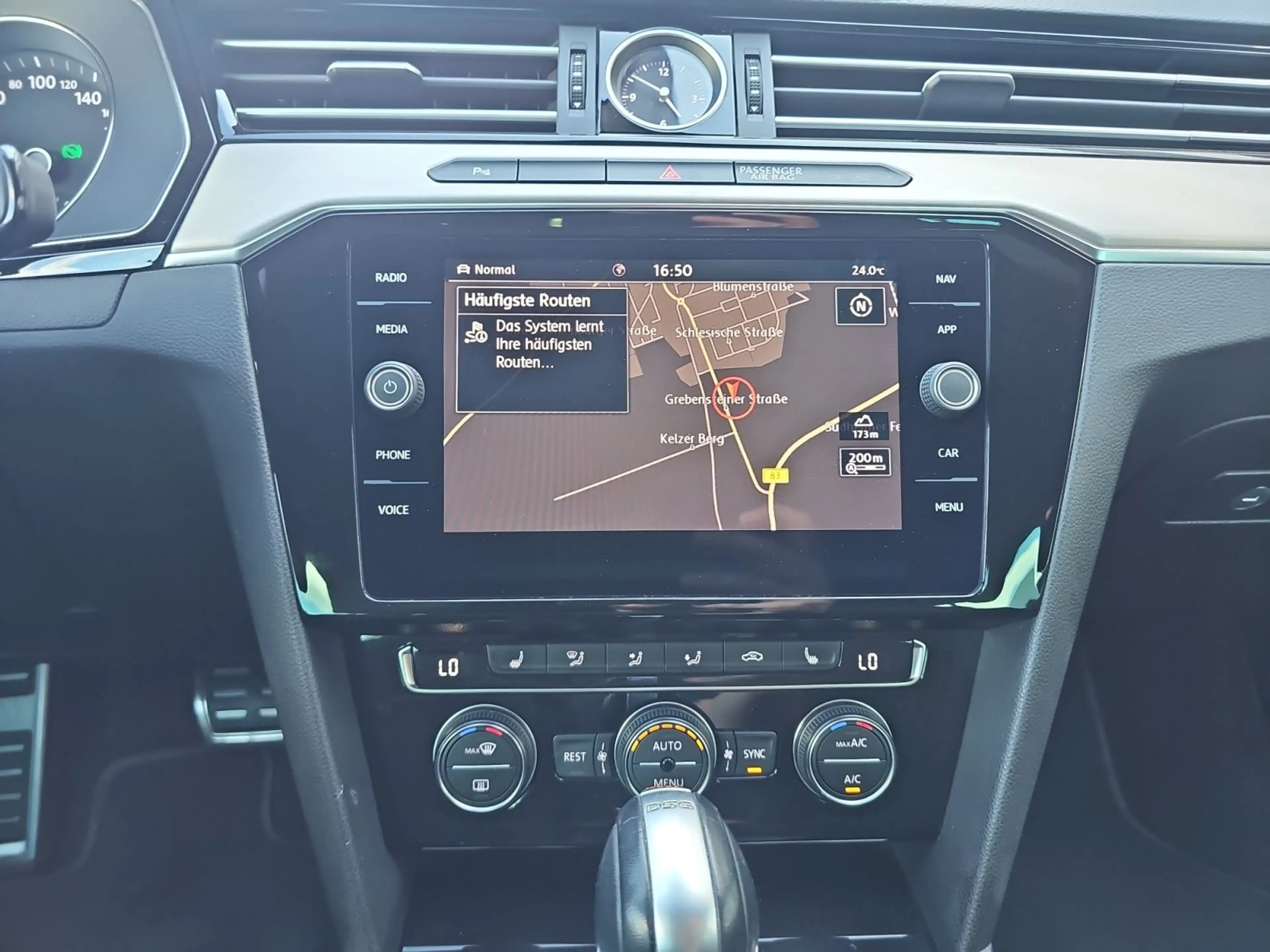Volkswagen Passat Alltrack Passat Variant Alltrack 4Motion Massage ACC RFK — photo 13