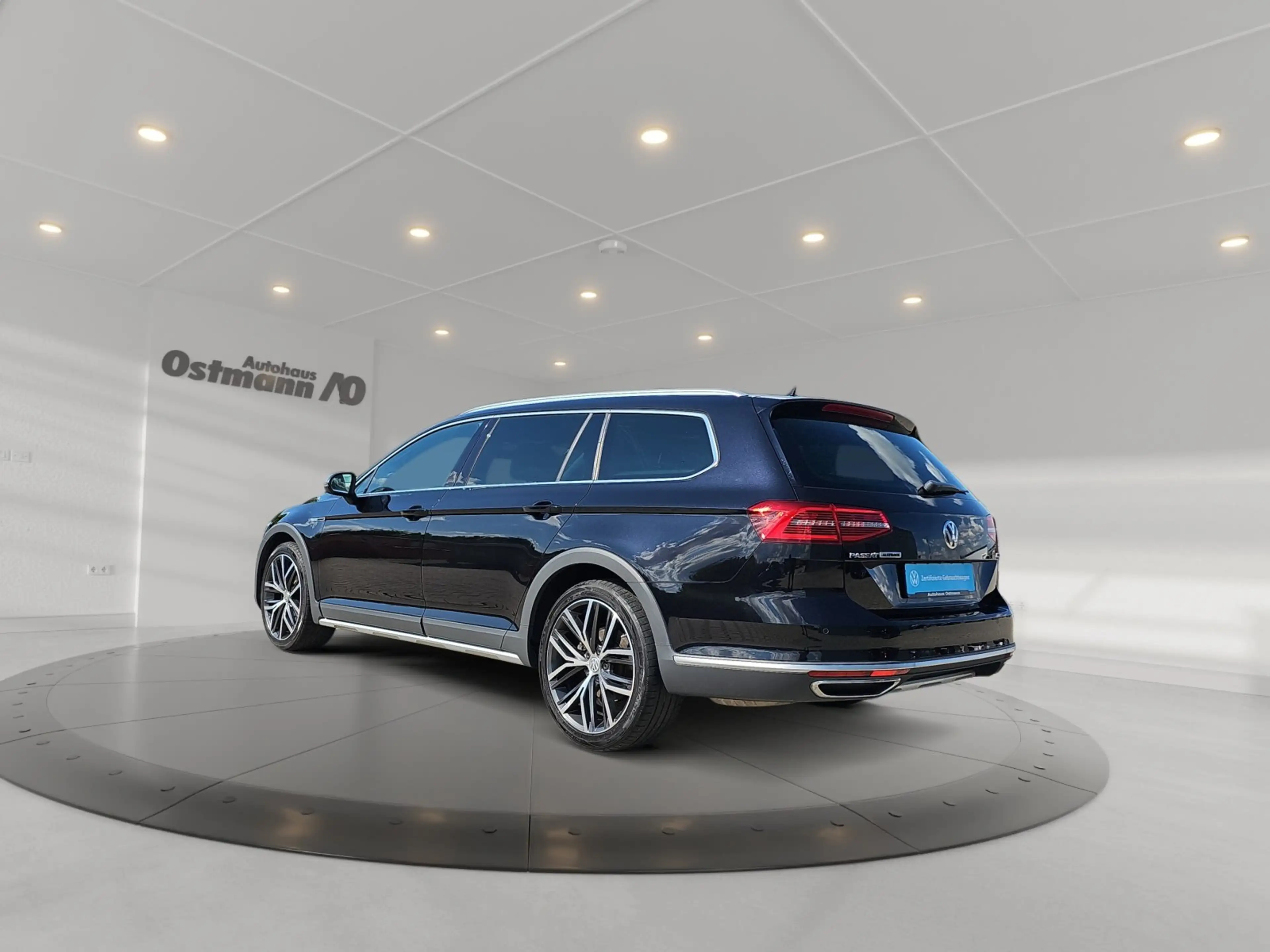 Volkswagen Passat Alltrack Passat Variant Alltrack 4Motion Massage ACC RFK — photo 3