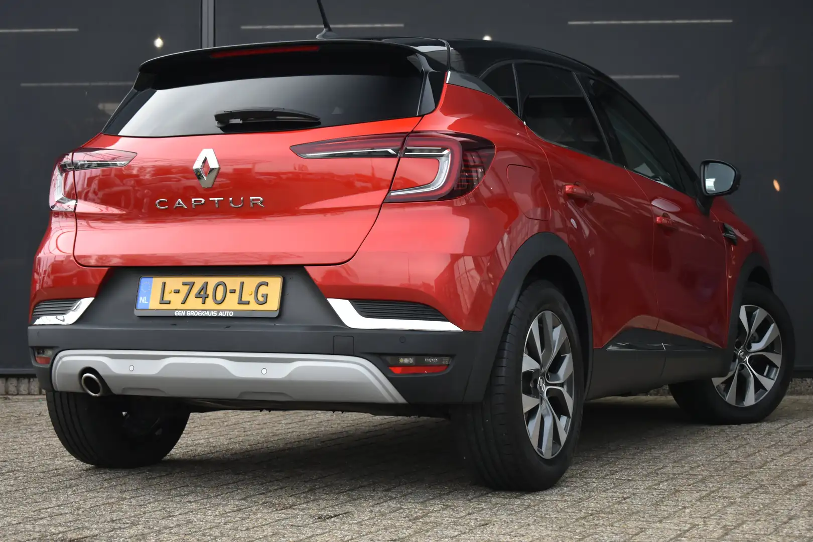 Renault Captur 1.0 TCe 100 Intens | Airco (automatisch) | Cruise Rouge - 2