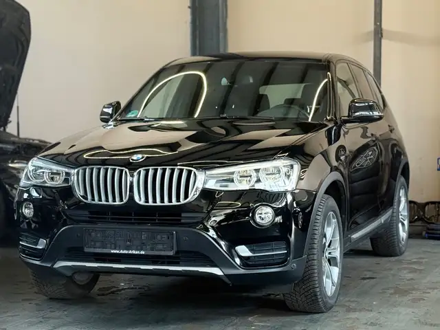 BMW X3 xDrive 20 d X-Line  AHK/LED/R-Kamera/Park H-V