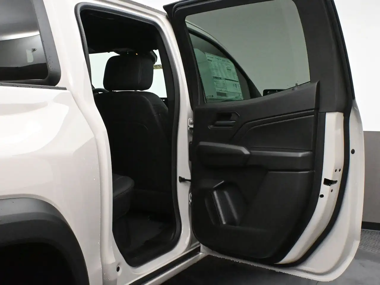 Chevrolet Colorado снимка Chevrolet Colorado