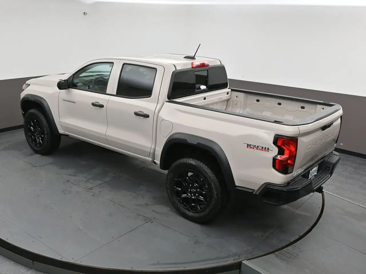 Chevrolet Colorado снимка Chevrolet Colorado