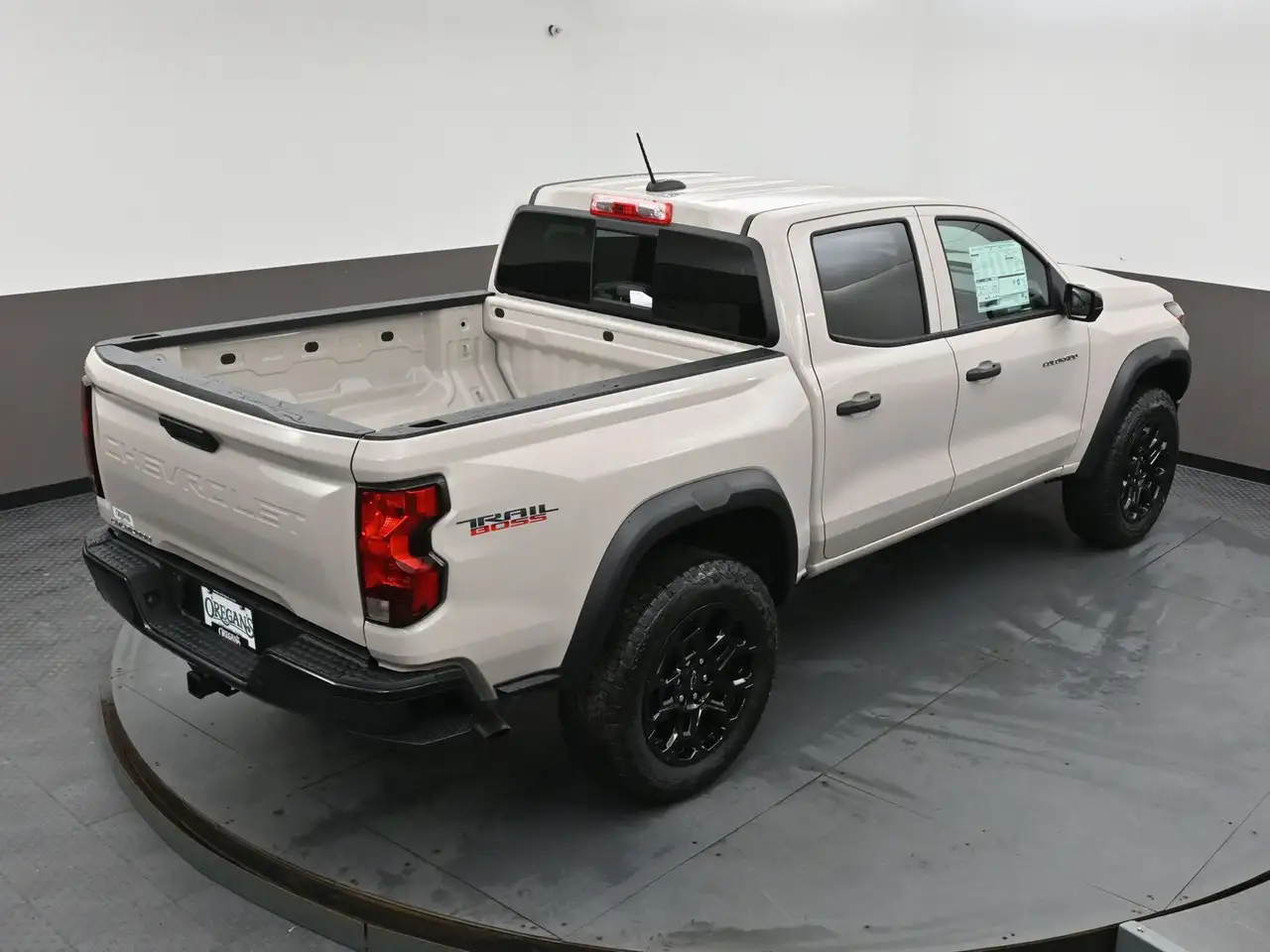 Chevrolet Colorado снимка Chevrolet Colorado