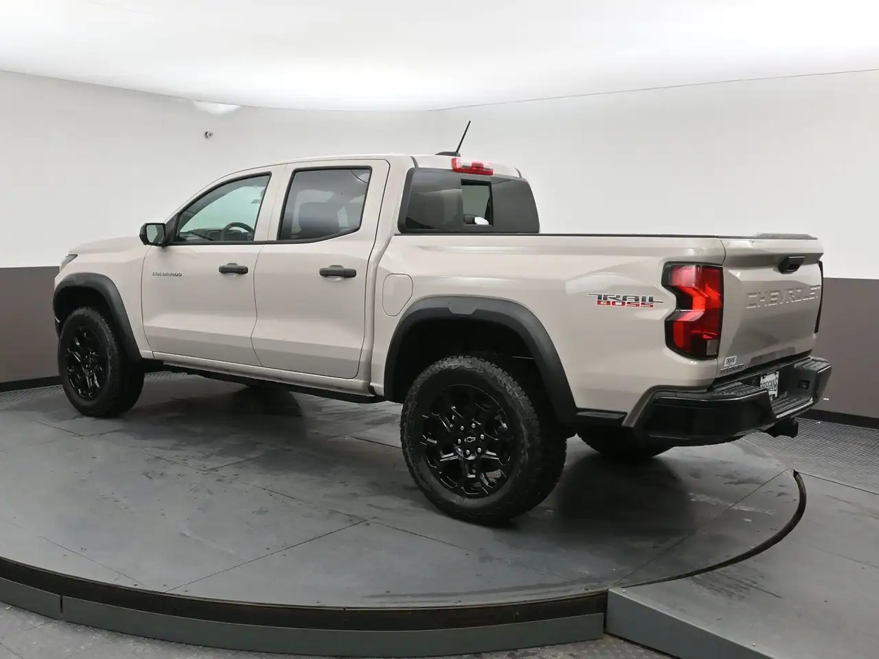 Chevrolet Colorado снимка Chevrolet Colorado