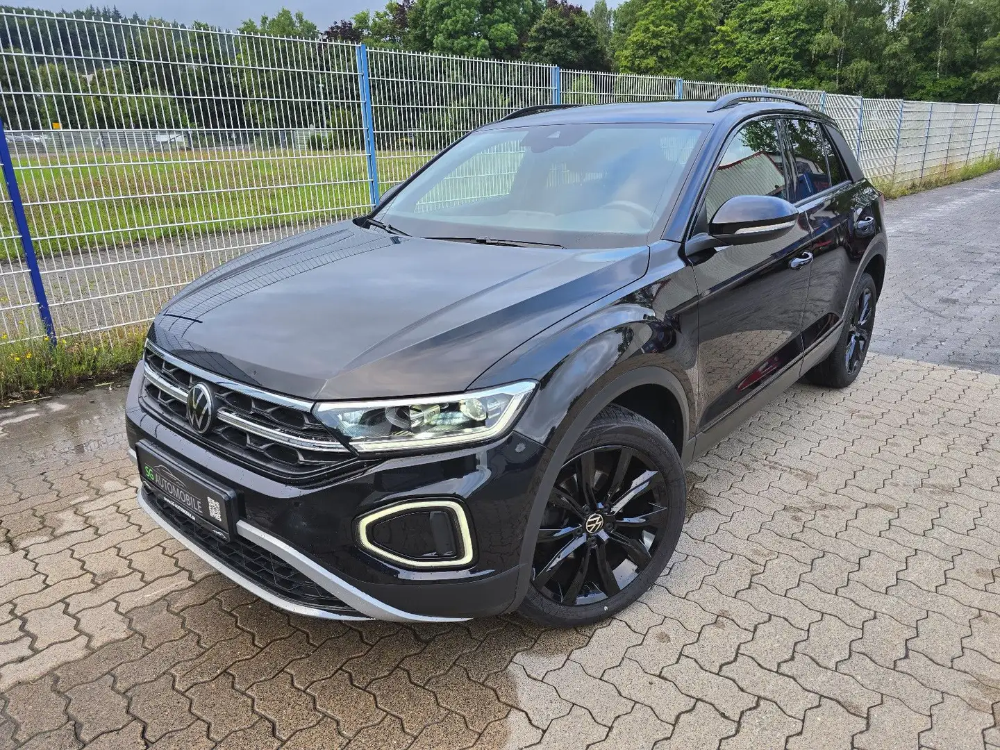 Volkswagen T-Roc 1.5 TSI Style Black Style °SPORT°CAM°18Z° Noir - 1